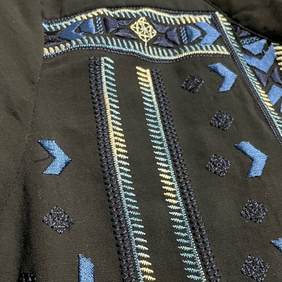 Adiva Navy Blouse with Blue Embroidery - Picture 4 of 4